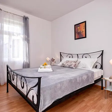 House Sunshine Holiday home Jelsa (Hvar)