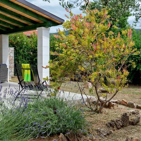 House Sunshine Holiday home *